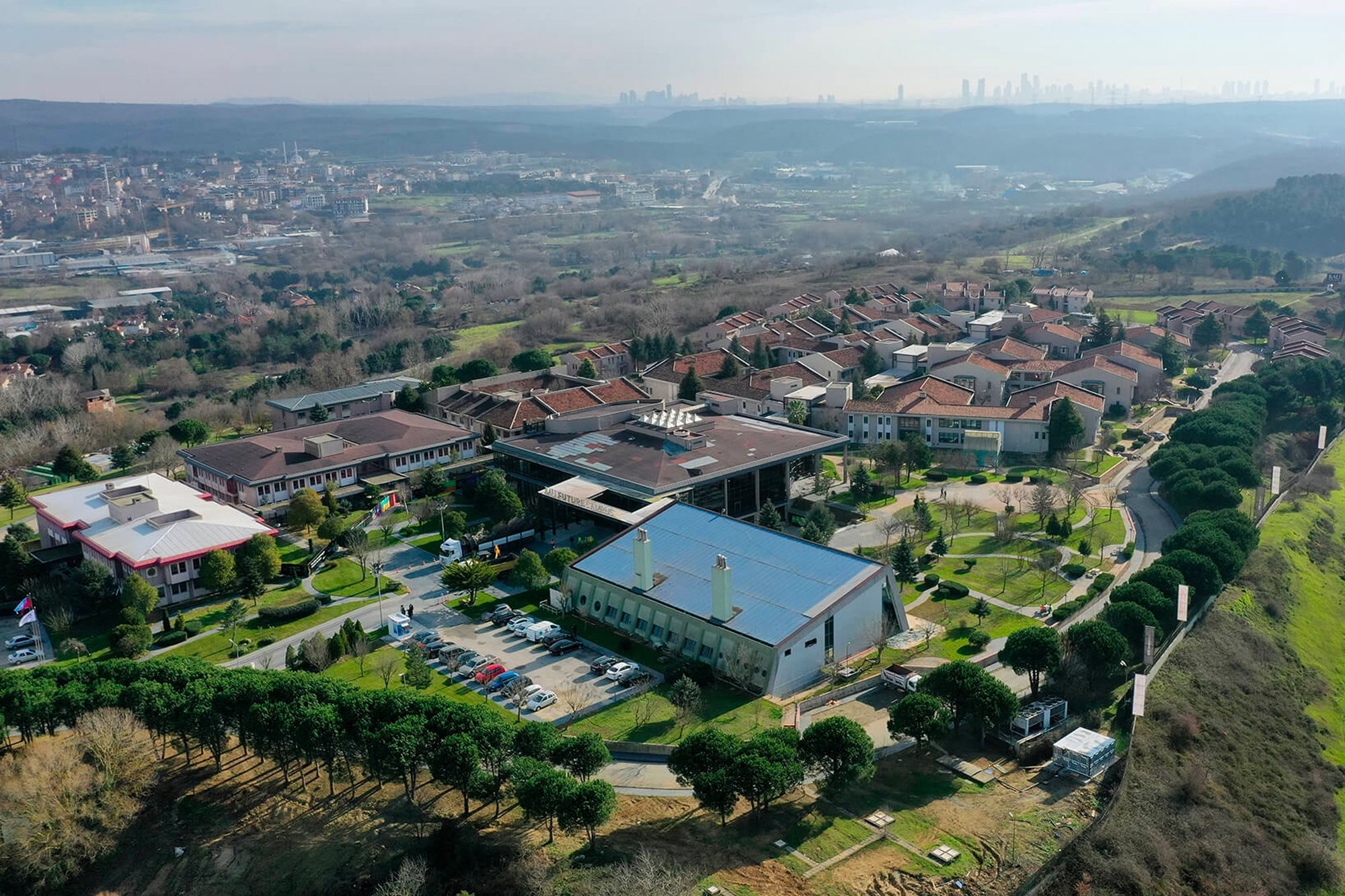 bahcesehir universitesi find and study 26 - Bahçeşehir Universiteti