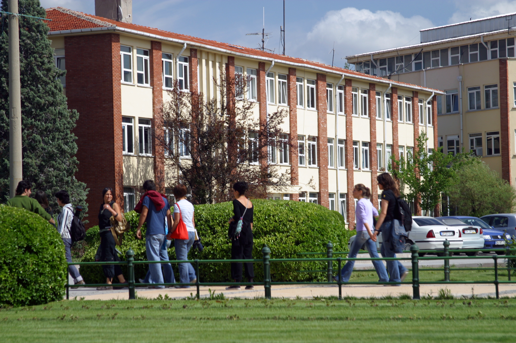 anadolu universitesi find and study 34 - Anadolu Üniversitesi