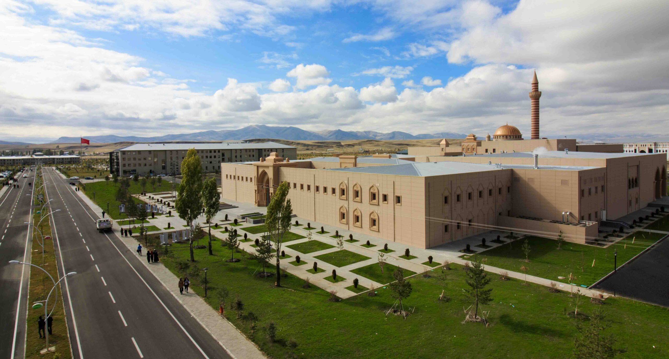 agriibrahim universitesi find and study 5 scaled - Университет Agri Ibrahim Cecen