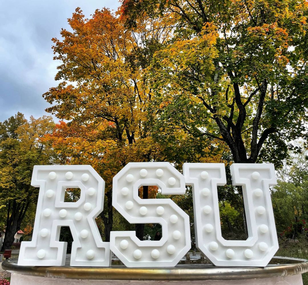 Riga of Stradins University Find and Study 10 - Рижский университет Страдиня