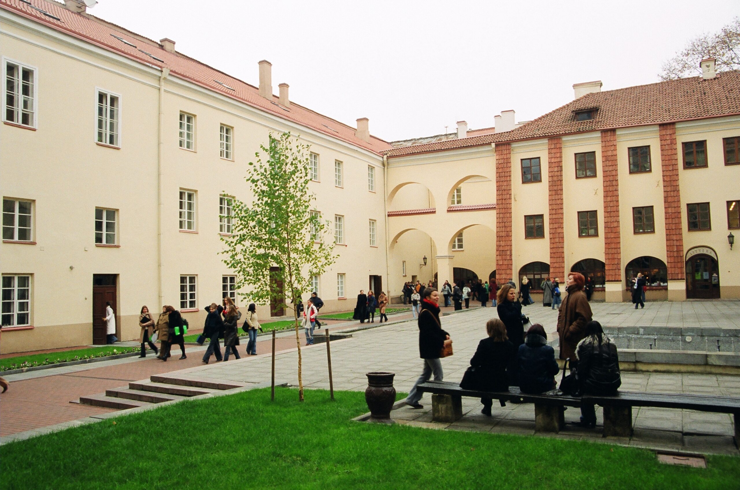 Vilnius University Find and Study 10 scaled - Вильнюсский университет
