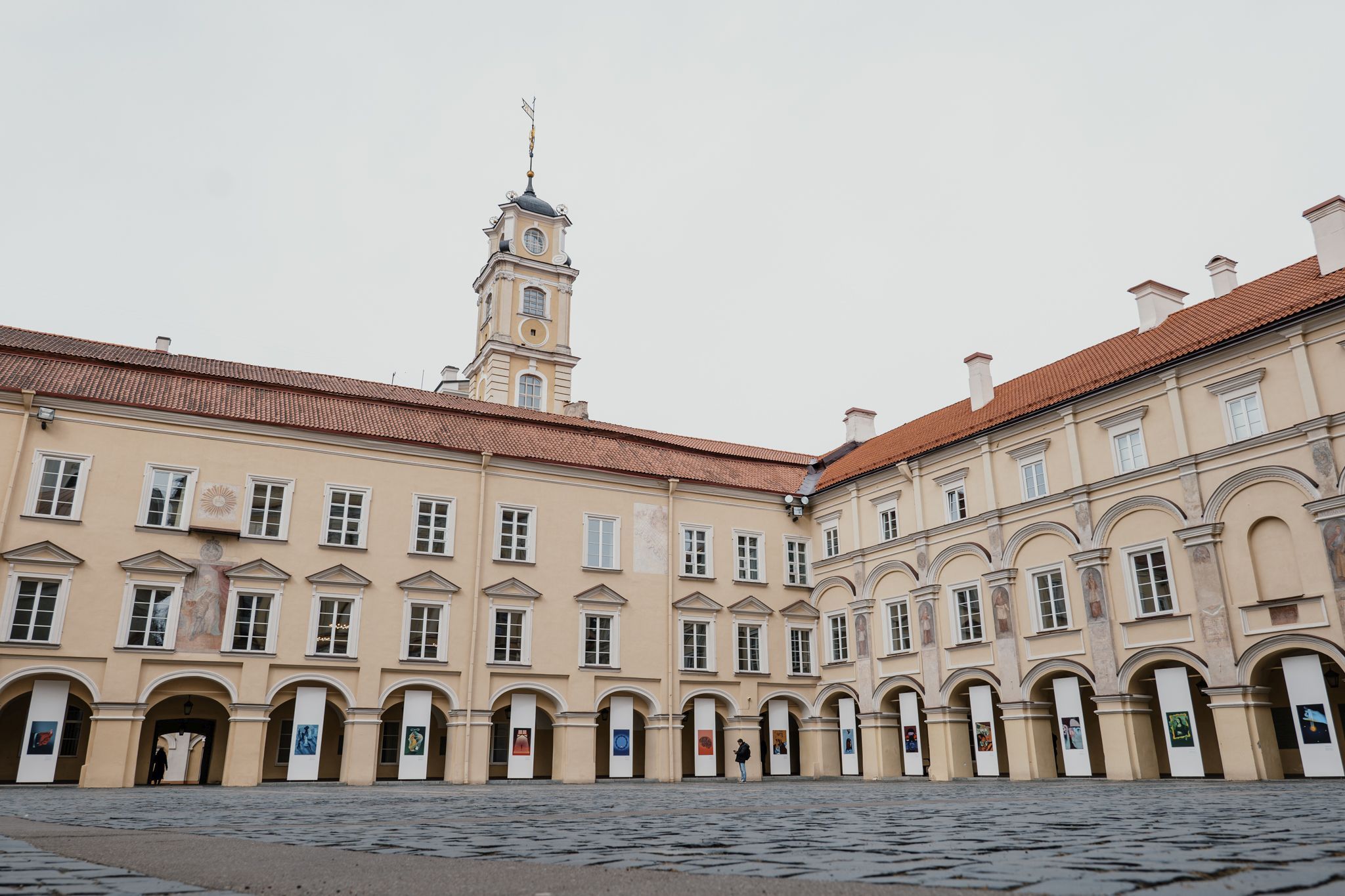 Vilnius University Find and Study 12 - Вильнюсский университет