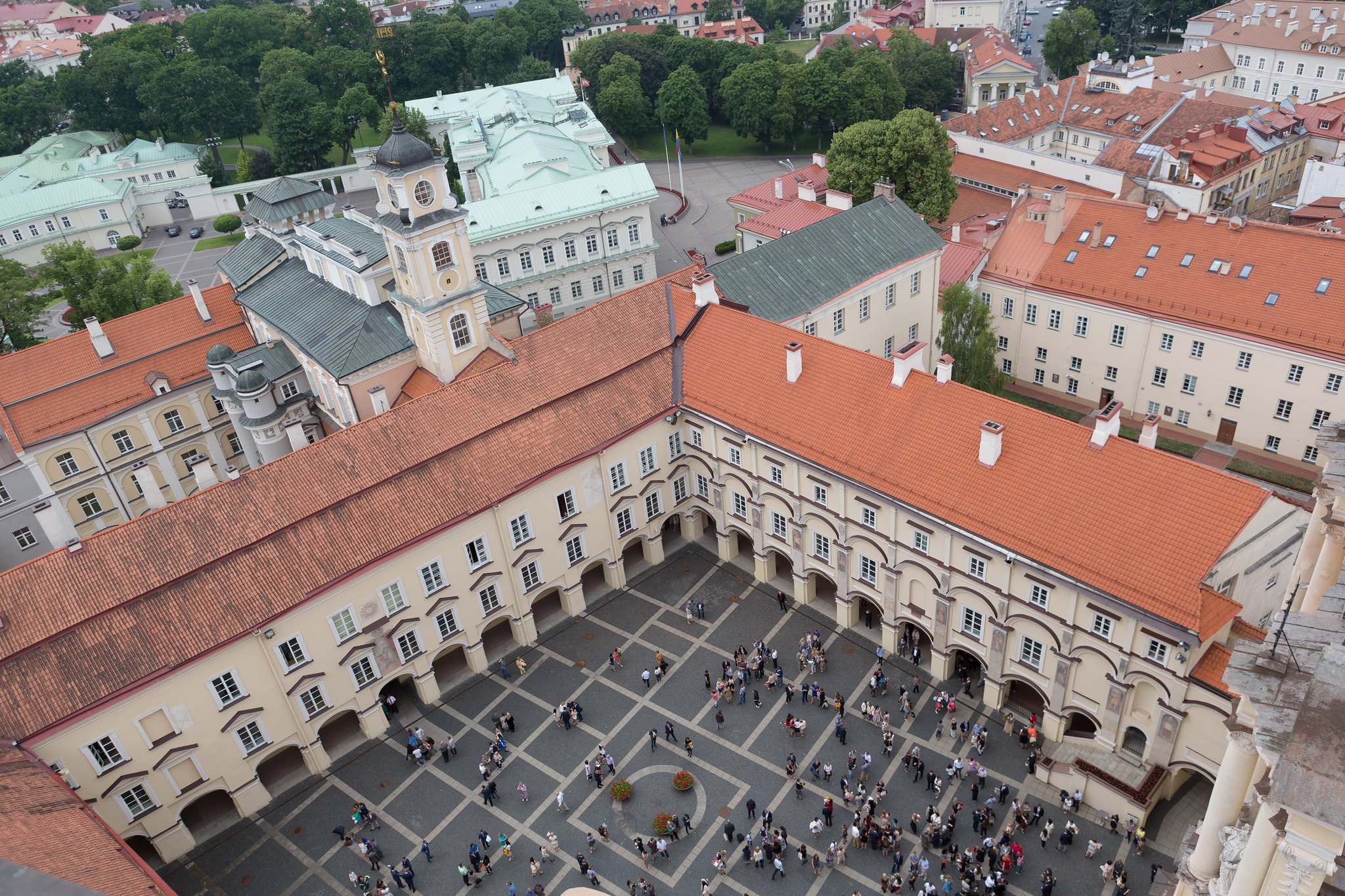 Vilnius University Find and Study 3 - Вильнюсский университет
